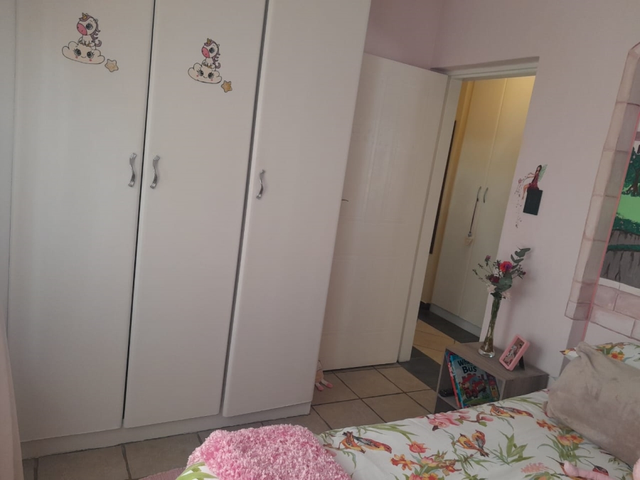 3 Bedroom Property for Sale in Waterval East North West